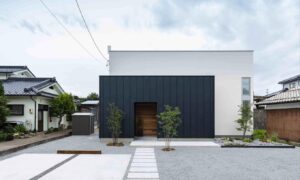 rumah minimalis monokrom
